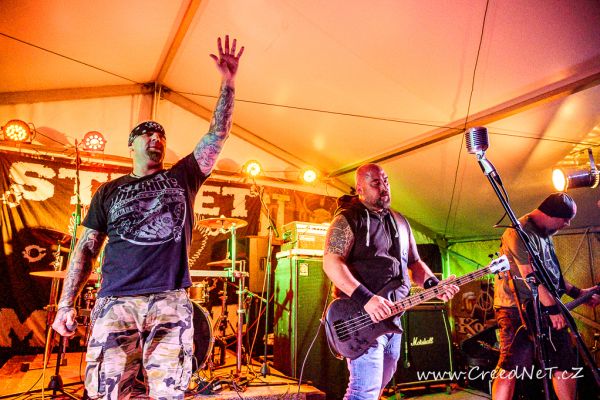 0199-live-rock-fest-varnsdorf5578BBB3-FD55-E43A-6601-8D4BBCCBC428.jpg