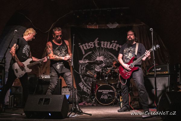 0005-infernal-festFF1930BB-537A-D1F8-2B2A-D827207EE9F4.jpg