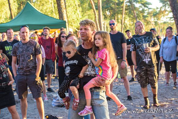 0151-zadarmofest-2022F8E4AE7C-D789-0C20-1931-5E0B693D660E.jpg