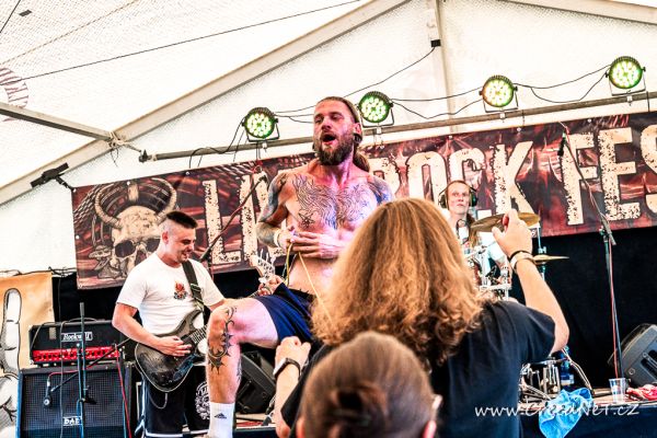 0098-live-rock-fest-varnsdorf60882802-EE71-2E8D-3F14-FBFB1971B683.jpg