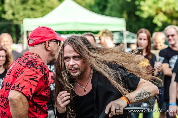 00066-helltrick-music-fest5718BF6B-90BE-C832-4E90-FBC06F55B65D.jpg