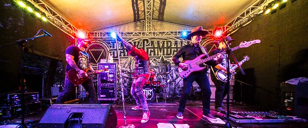 Crossover Fest & MČR v praskání bublinkové fólii II.